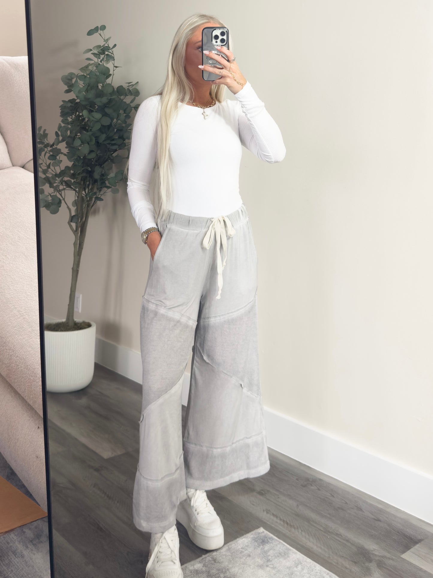Downtime Cropped Pants