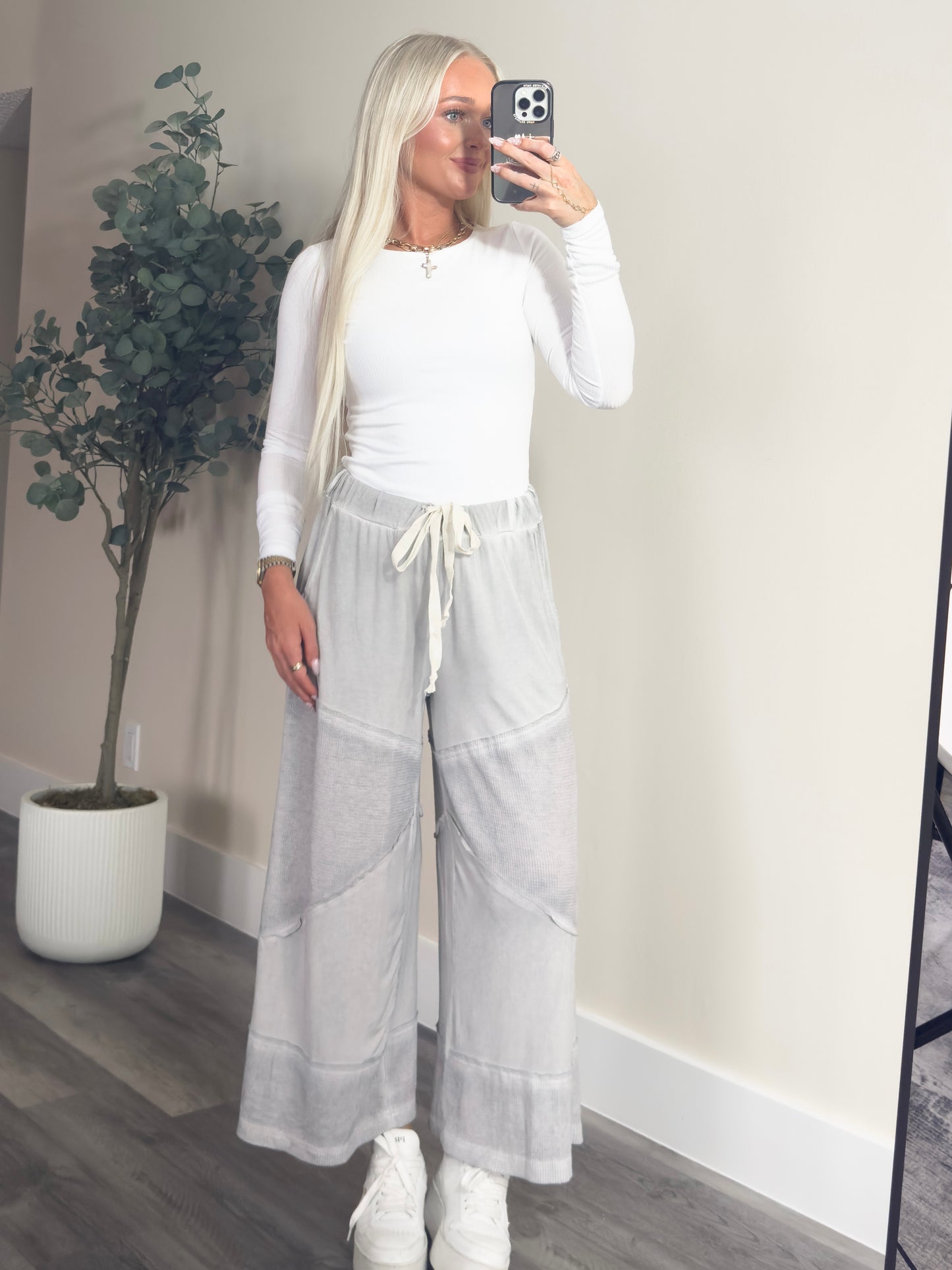 Downtime Cropped Pants