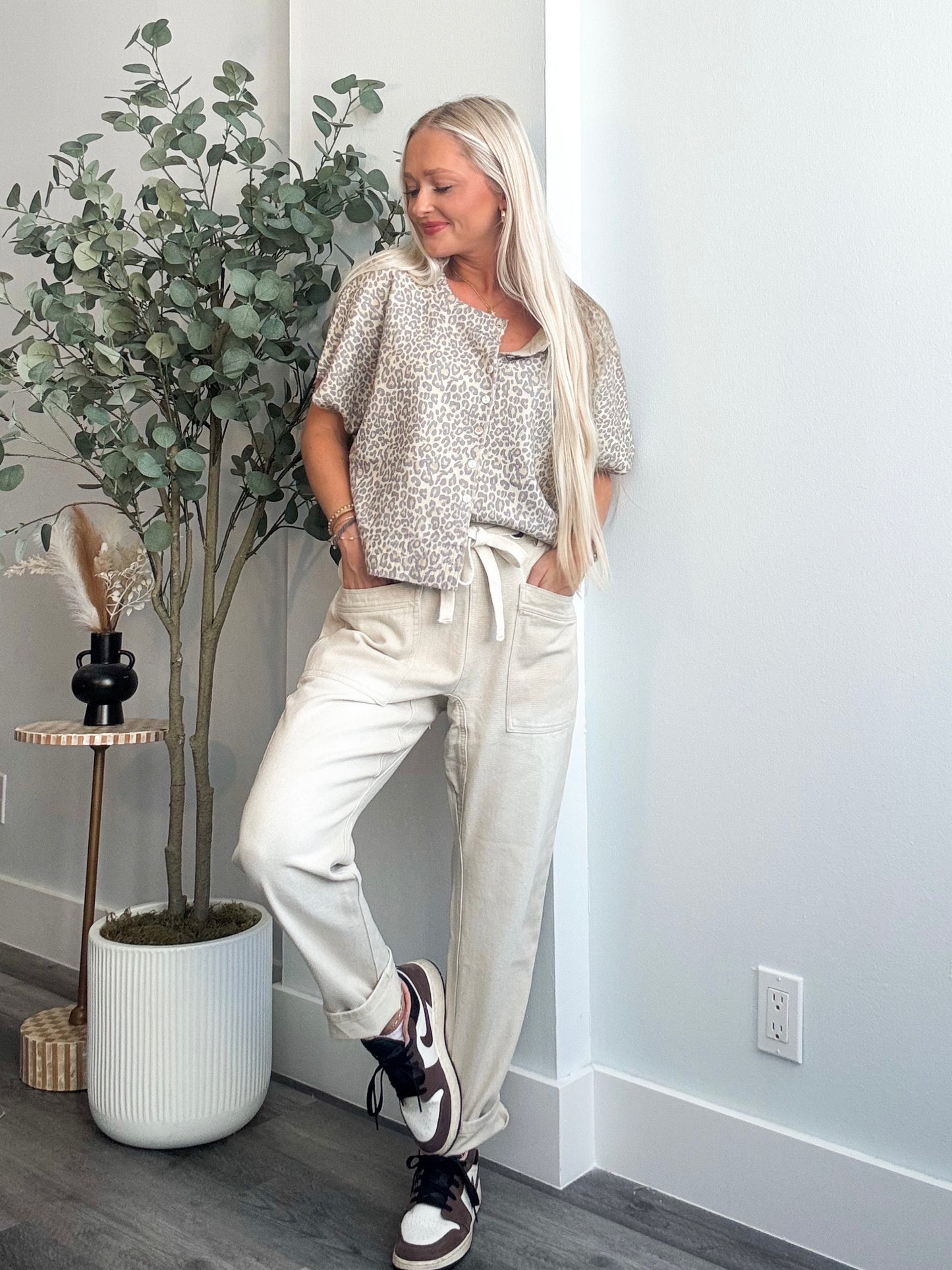 Vintage Wash Slim Barrel Pants