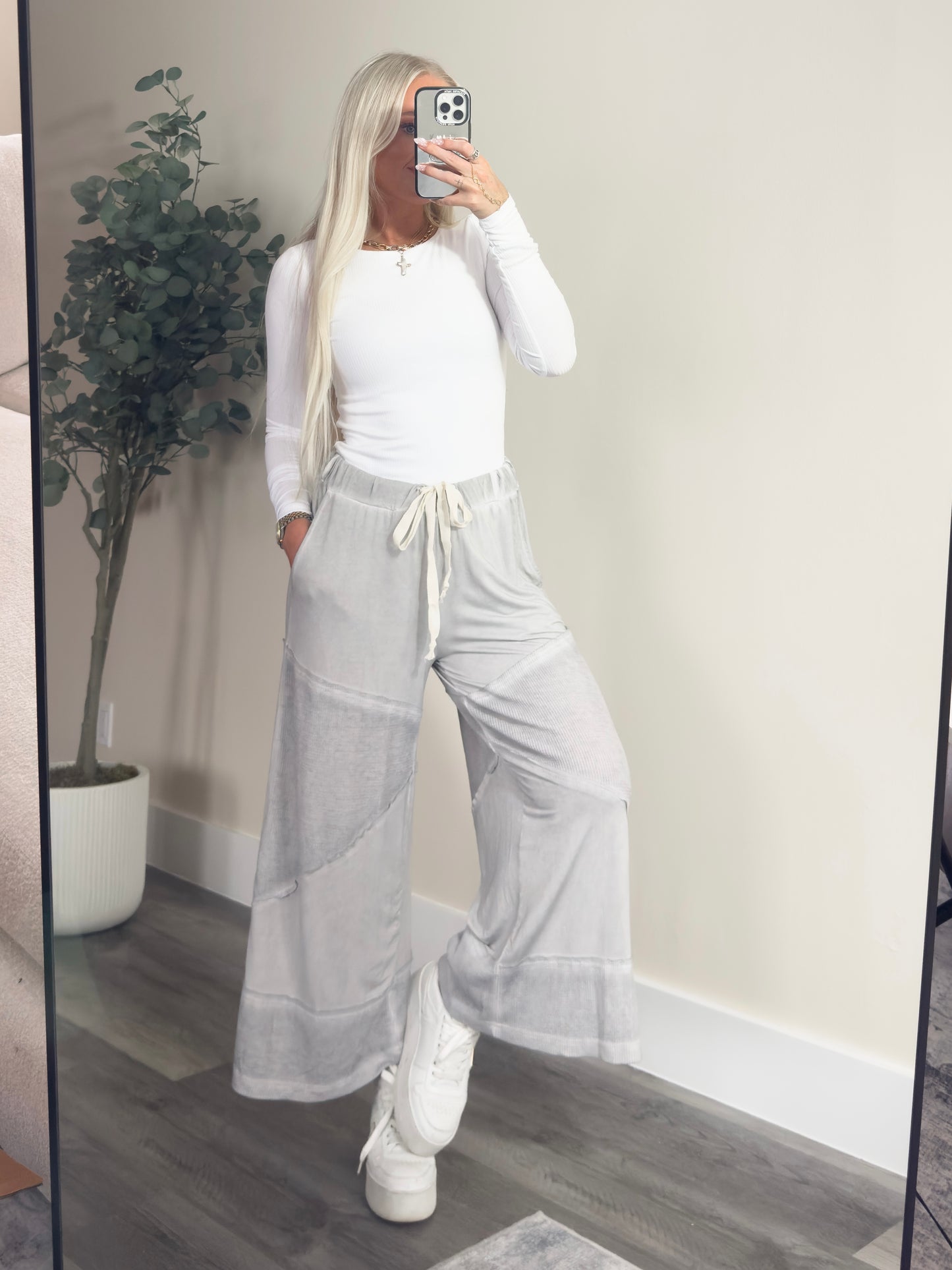 Downtime Cropped Pants