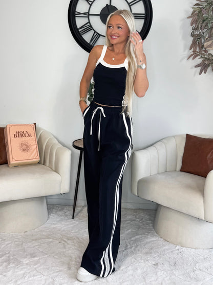 Casual Mode Cropped Tank Top