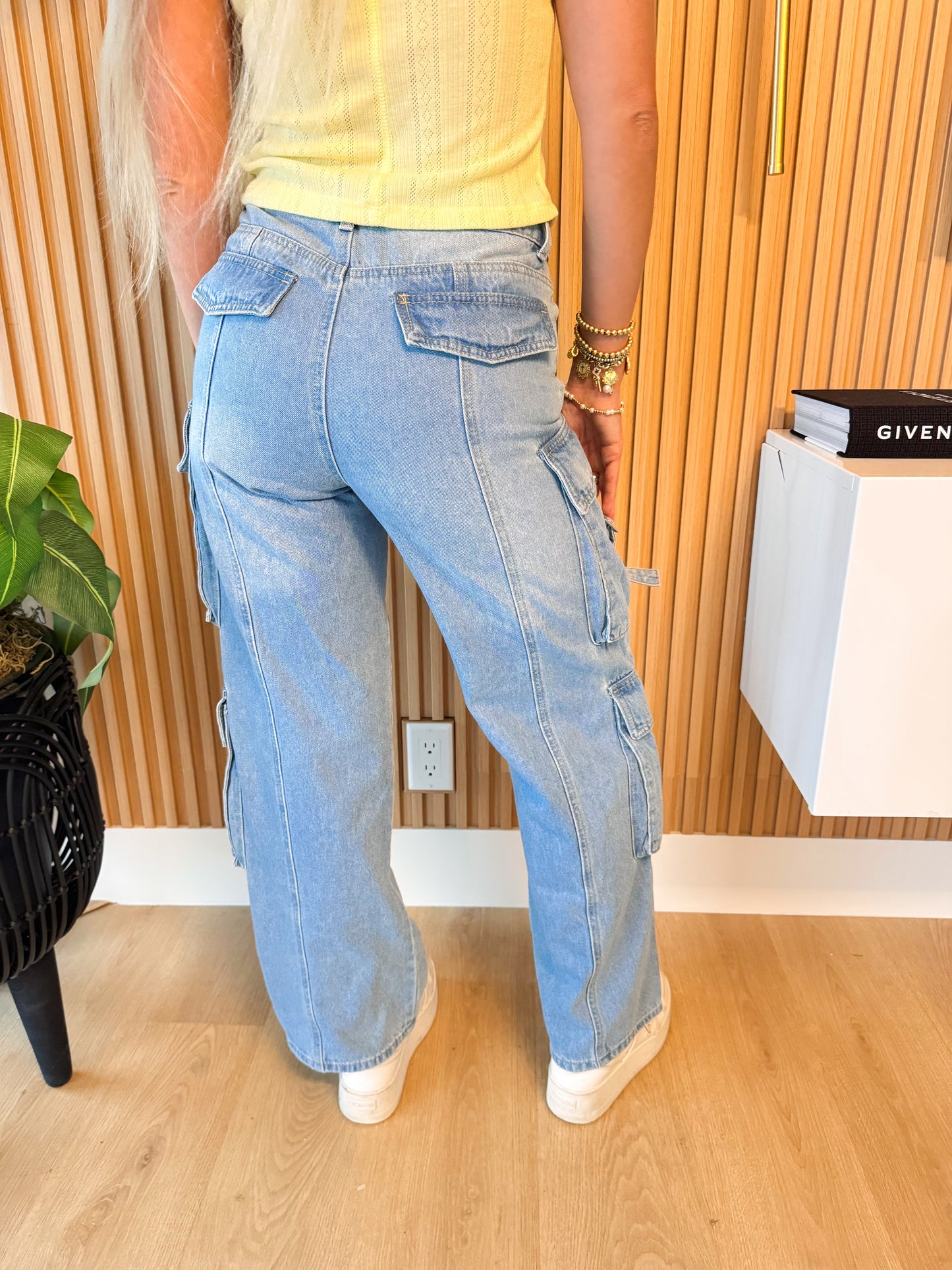 Cool Girl Cargo Jeans