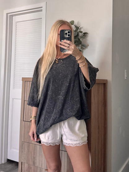 Very Oversized Washed Tee