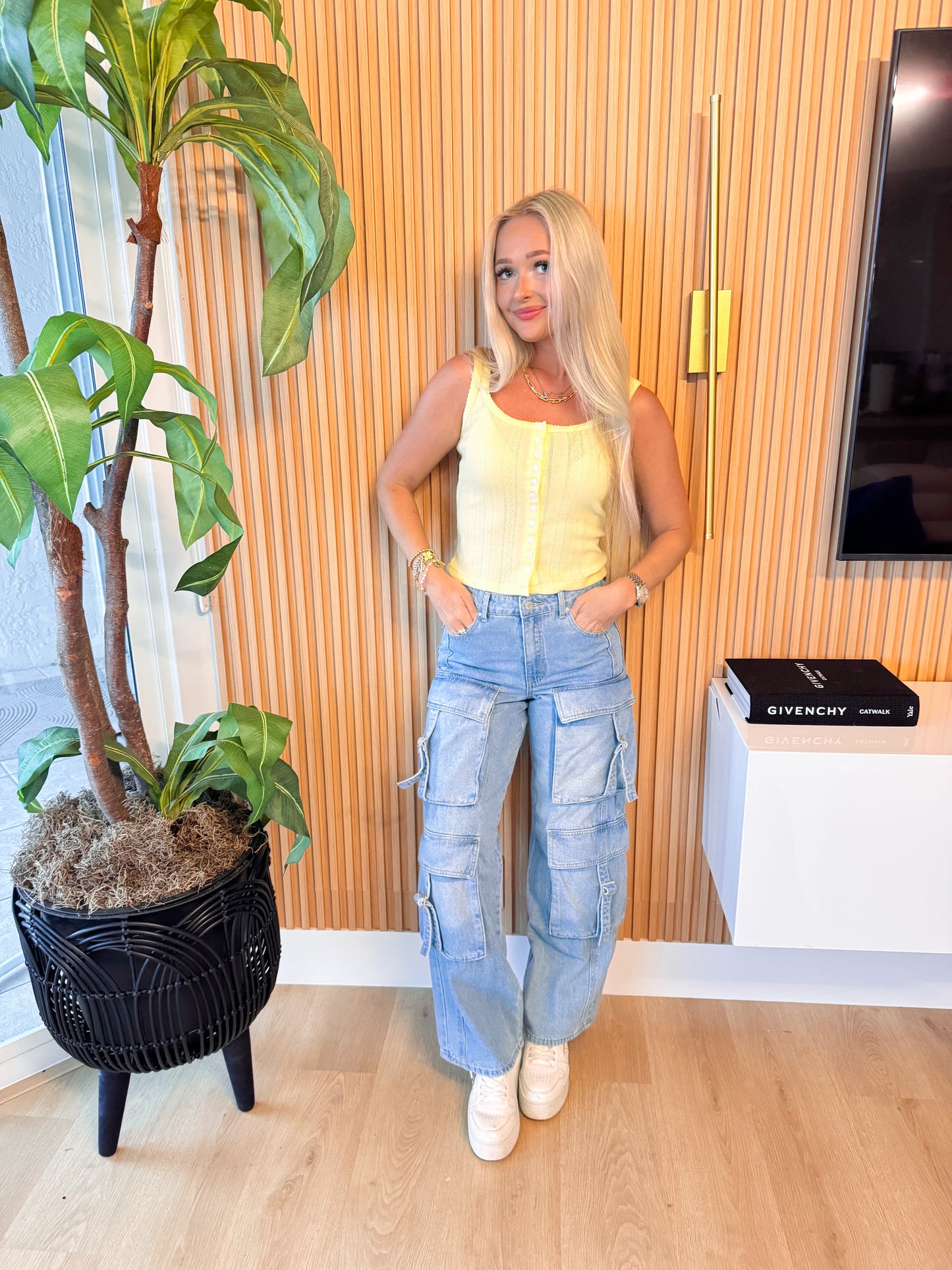 Cool Girl Cargo Jeans