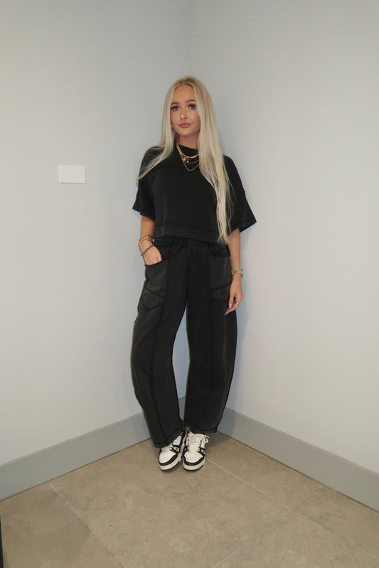 Black Barrel Pants Set