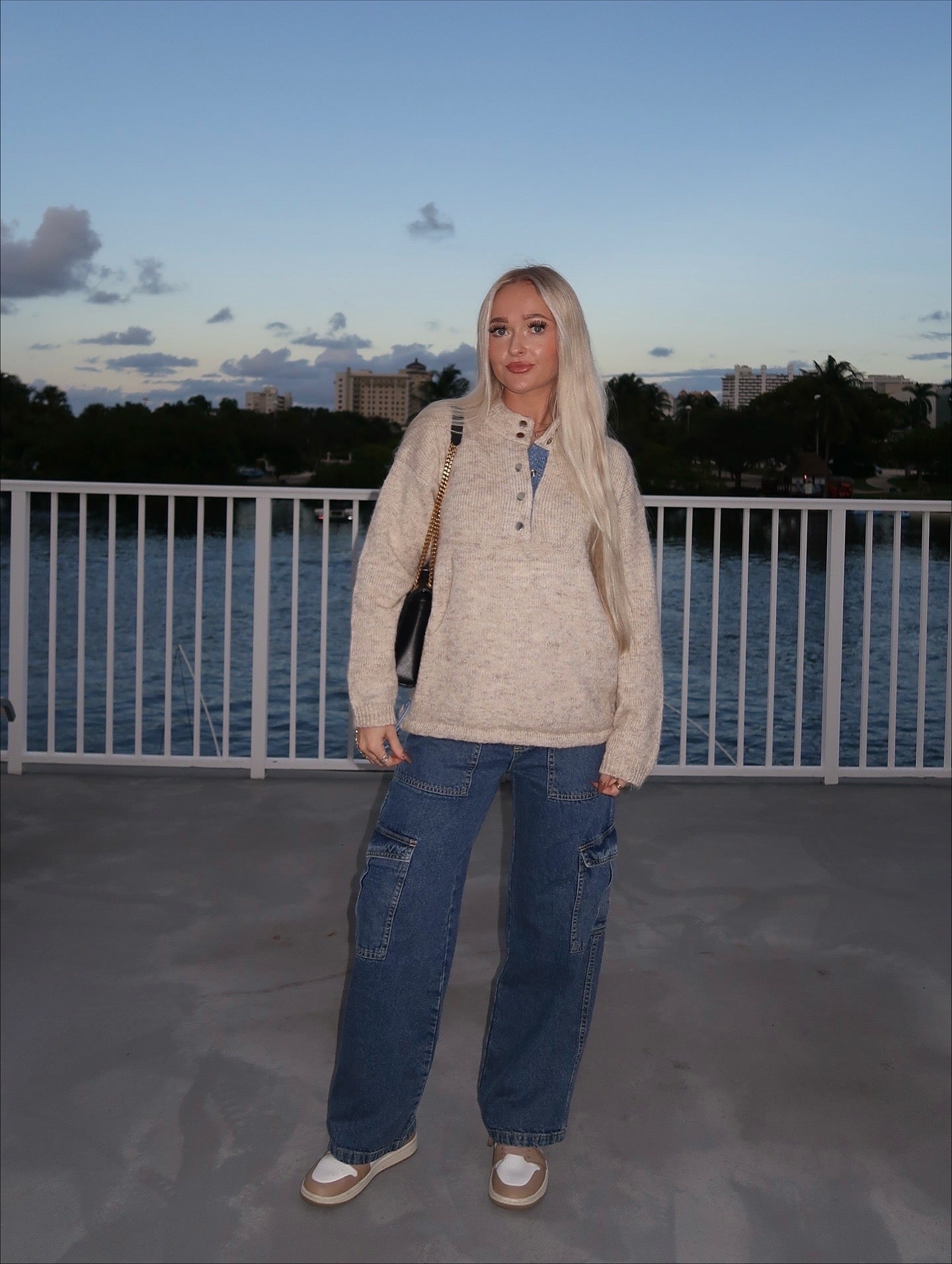 Two Tone Snap Collar Knit Pullover