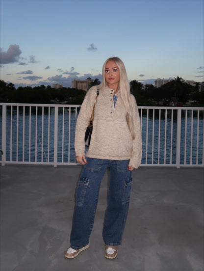 Two Tone Snap Collar Knit Pullover