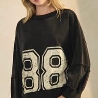88 Black Oversized Sweatshirt