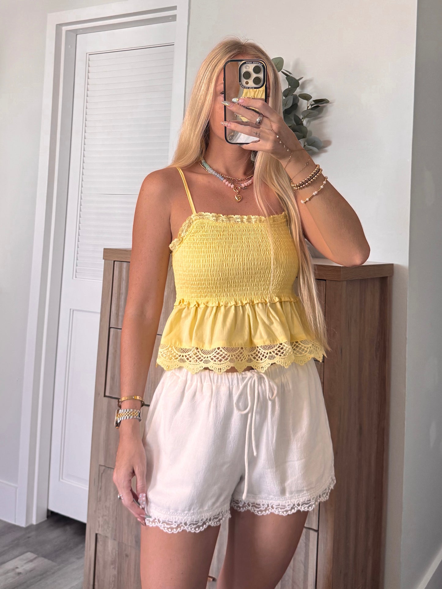 Yellow Palms Tank