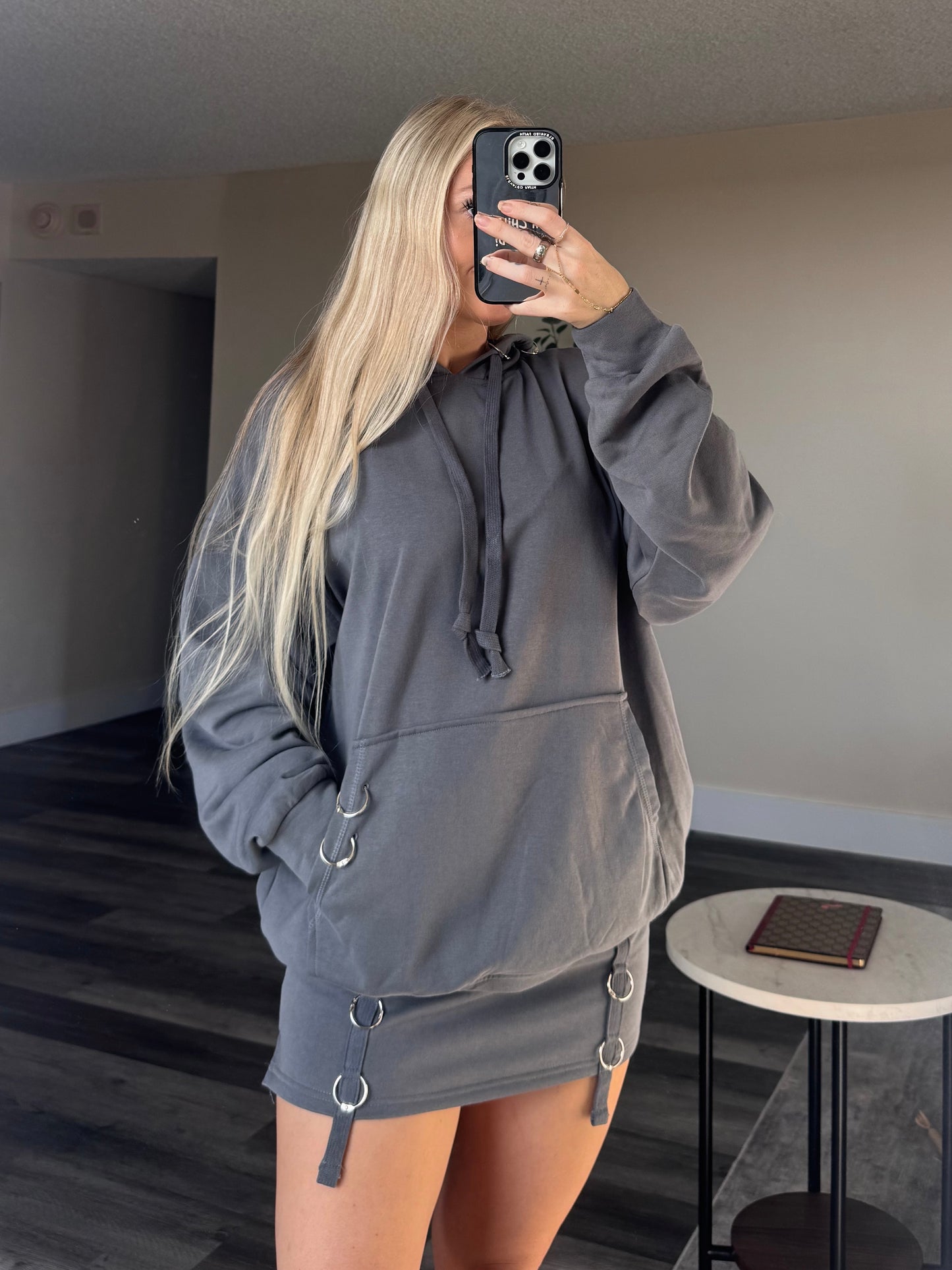 Metal Ring Grey Skort Set