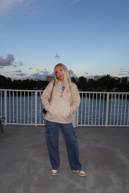 Two Tone Snap Collar Knit Pullover