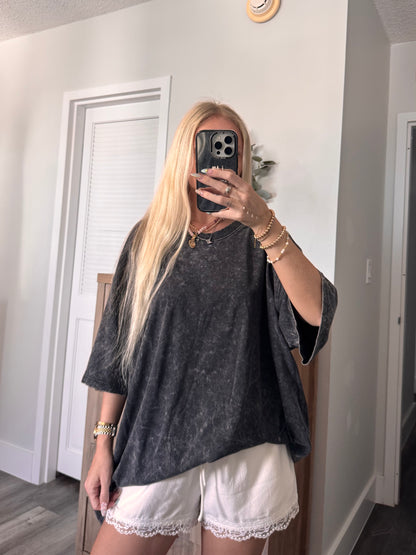 Very Oversized Washed Tee