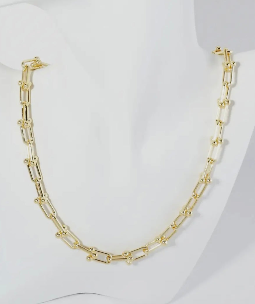 Graduated Link Necklace- Gold