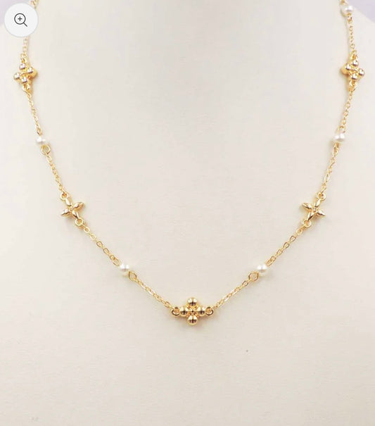Mia Necklace